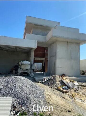 CASA À VENDA, CONDOMÍNIO FECHADO, 3 DORMITÓRIOS, 300 M²!!