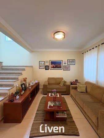 Sobrado à Venda, 250m², 4 Quartos - 1 Súite, Recanto da Serra