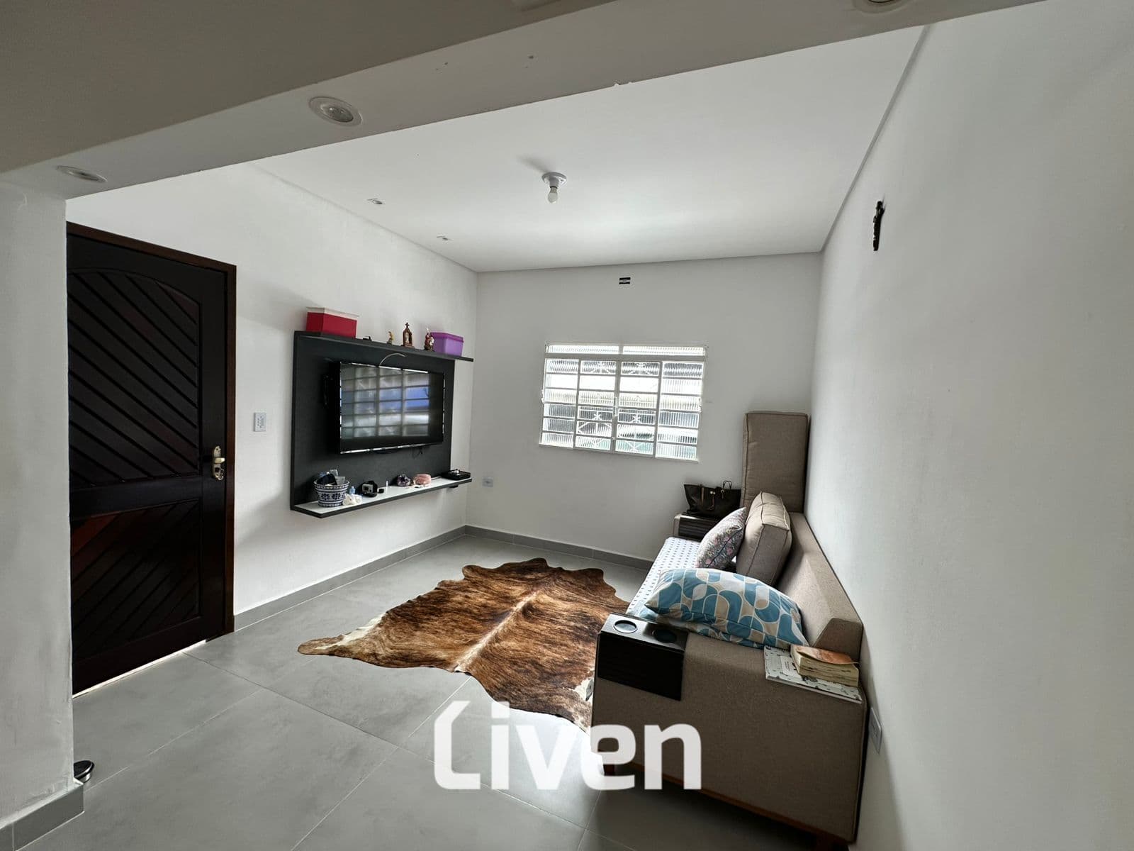 CASA À VENDA COM 2 QUARTOS, 150 M² - SANTANA!!