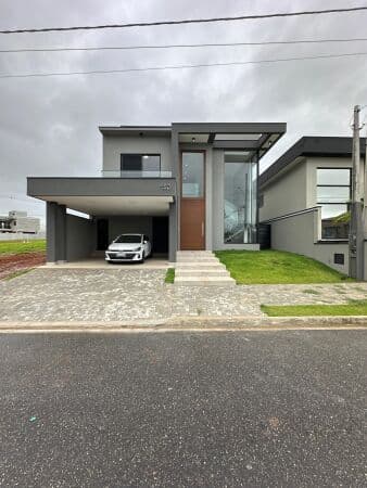 SOBRADO EM CONDOMÍNIO FECHADO, BAIRRO FLORESTA, 3 DORMITÓRIOS, 250 M²!!
