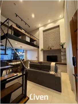 CASA À VENDA, CONDOMÍNIO FECHADO, 3 QUARTOS, 300 M²!!