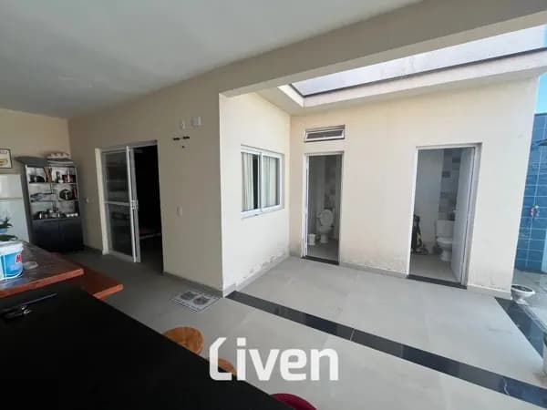 CASA À VENDA COM 1 QUARTO, 58 M² - VILLA BRANCA!!