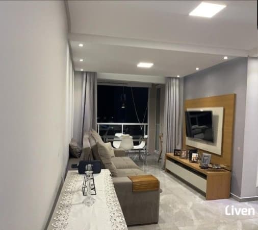 Apartamento à Venda em Jardim Sul, São José dos Campos - SP