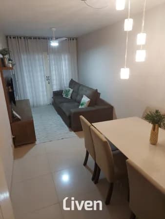 CASA EM CONDOMÍNIO À VENDA COM 3 QUARTOS, 90M²