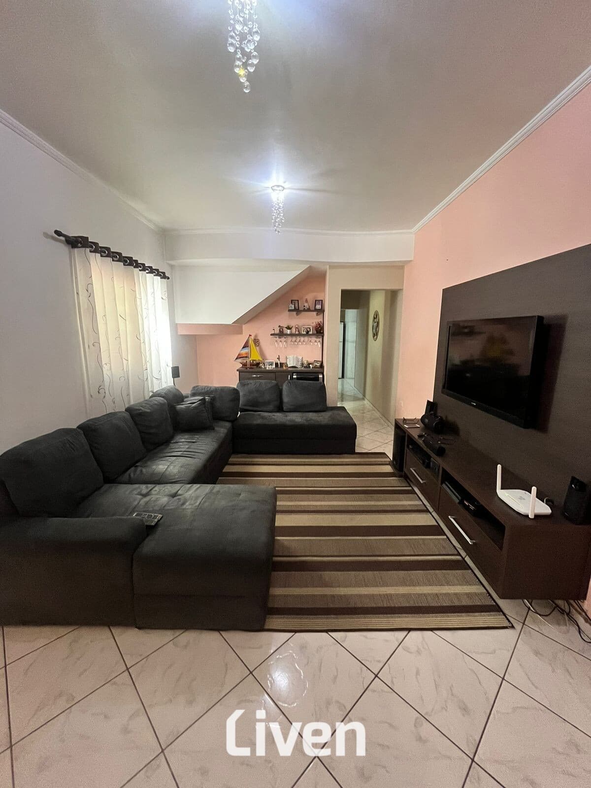 SOBRADO À VENDA COM 3 QUARTOS, 186M²