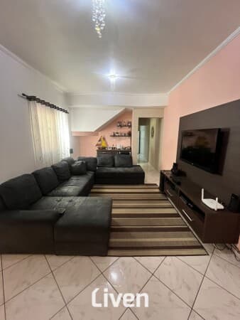 SOBRADO À VENDA COM 3 QUARTOS, 186M²