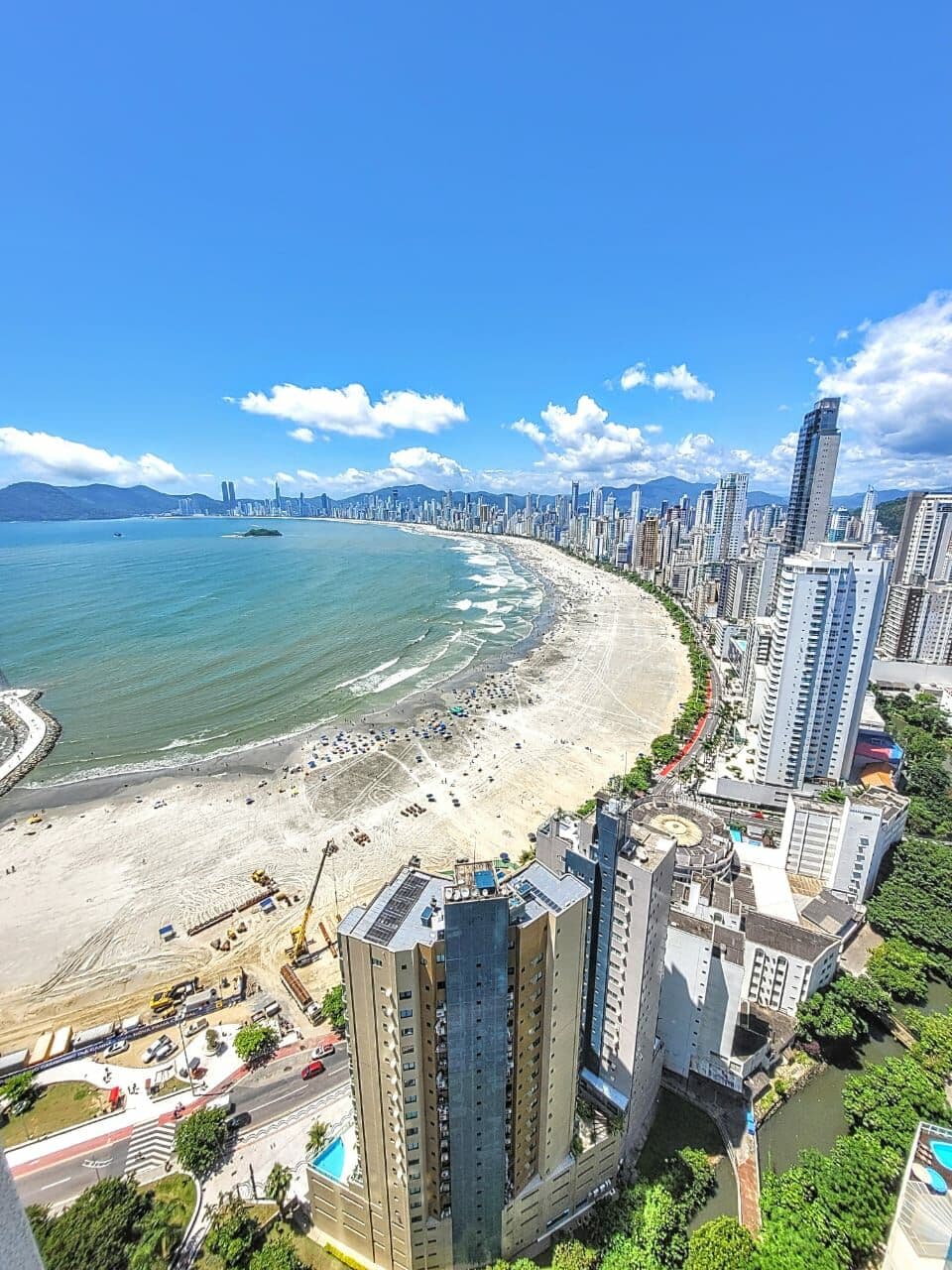 Apartamento no Edifício Infinity Coast