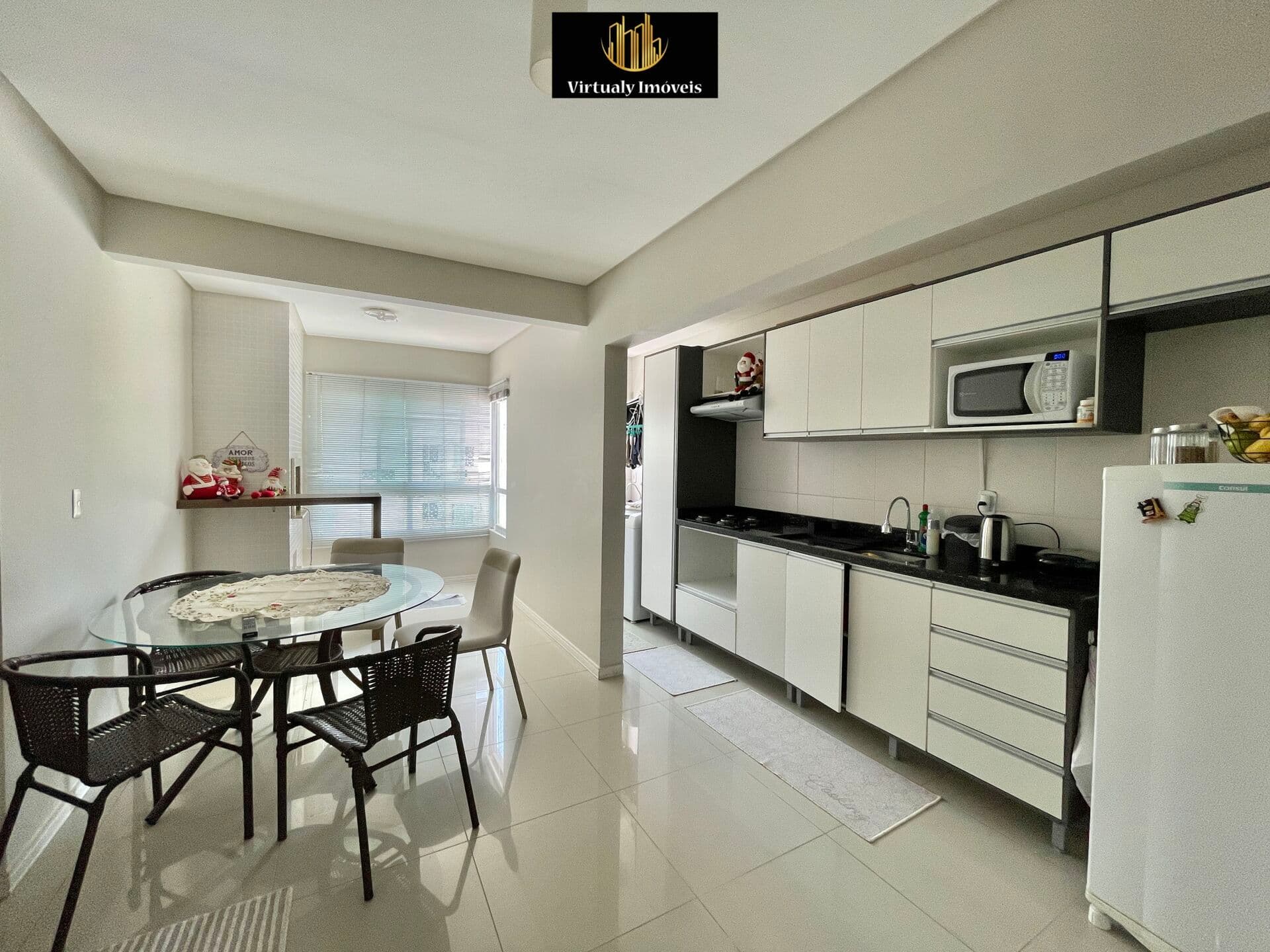 Apartamento à venda com 01 dormitório em Balneário Camboriú