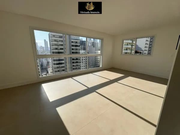 Apartamento no Edifício San Telmo em Balneário Camboriú