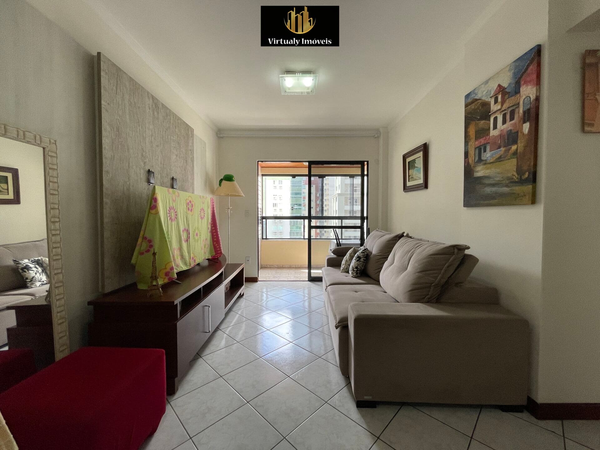 Apartamento no Edifício Ana Capri em Balneário Camboriú