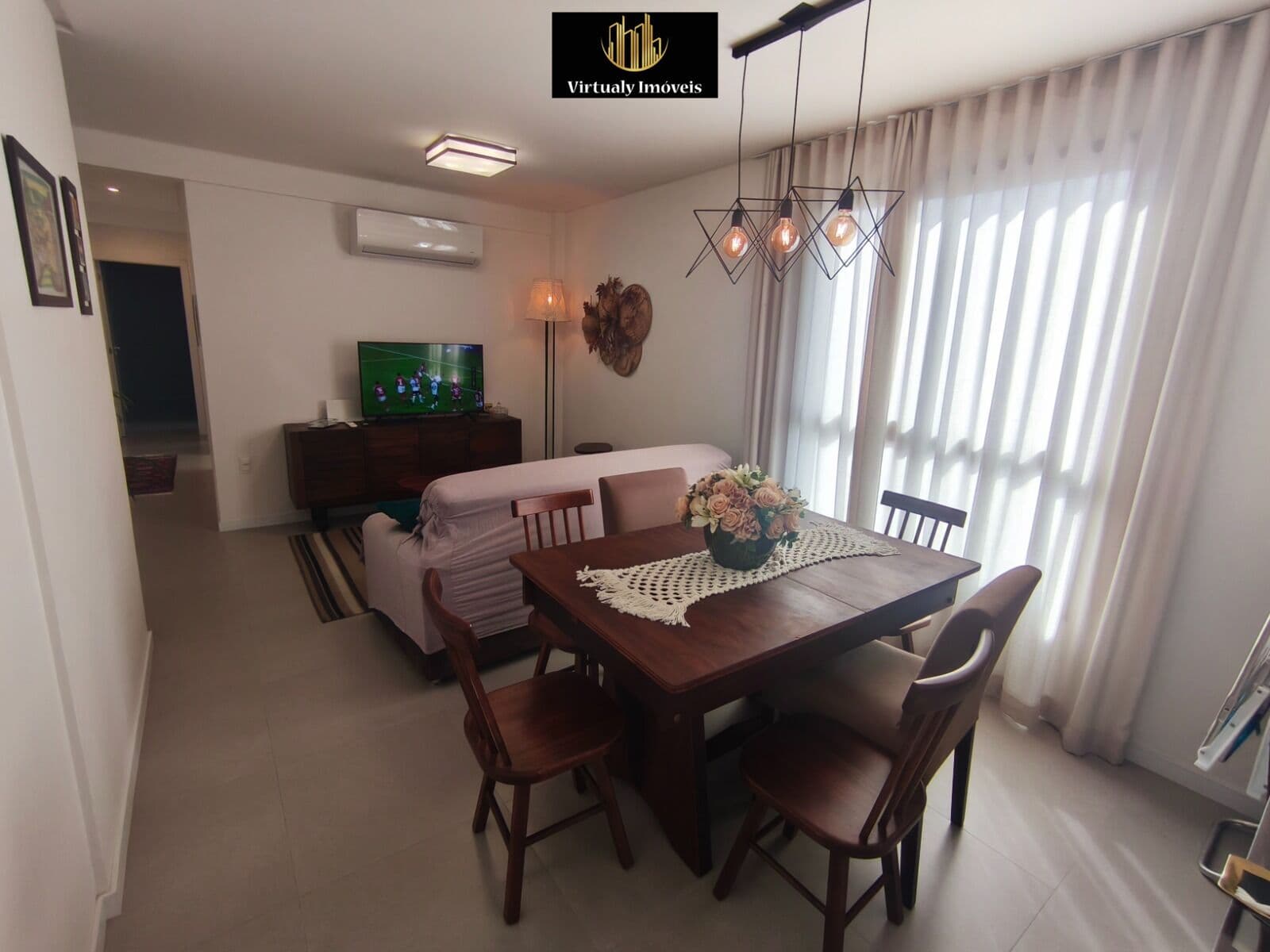 Apartamento mobiliado para locação nas Nações em Balneário Camboriú