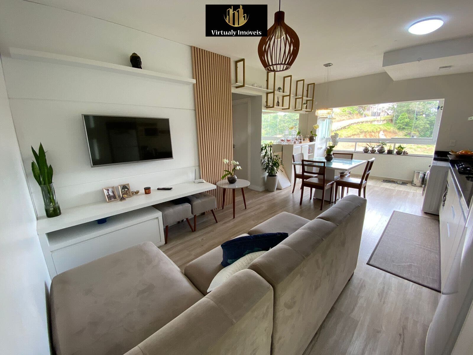 Apartamento mobiliado no Edifício Alfa Residence em Camboriú