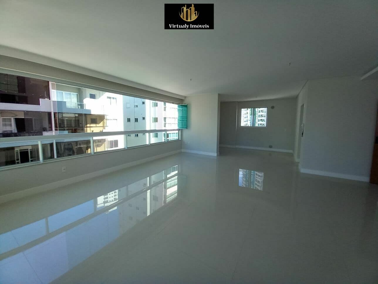 Apartamento no Edifício Cidade Jardim em Balneário Camboriú