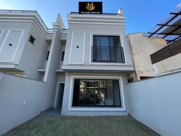 Casa Sobrado Triplex em Balneário Camboriú