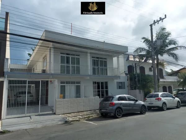 Casa no Bairro das Nações em Balneário Camboriú