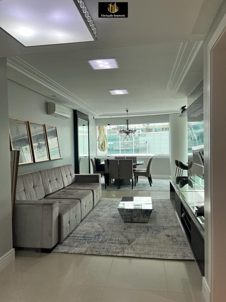 Apartamento diferenciado no Edifício Palazzo del Mare em Balneário Camboriú
