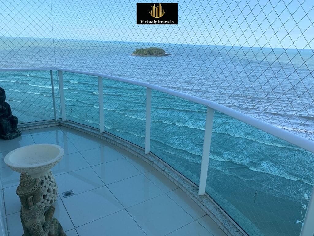 Apartamento mobiliado frente mar em Balneário Camboriú