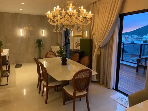 Apartamento mobiliado no Edifício Solar di Siena em Balneário Camboriú