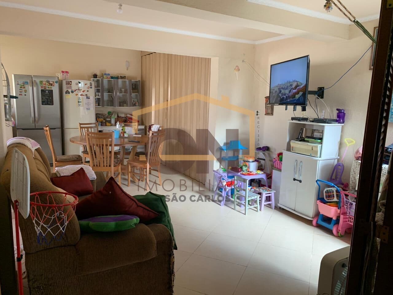Casa terreno inteiro à Venda no Jaridm Nova São Carlos