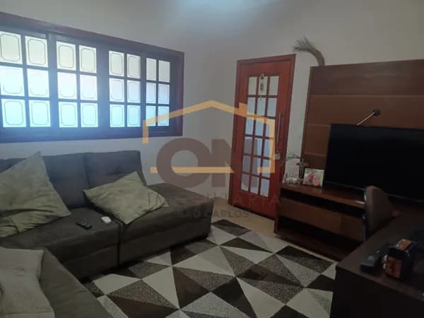 Casa à Venda no Jardim Tangará