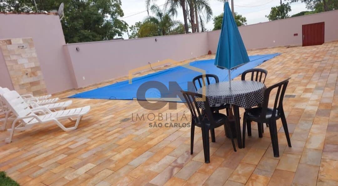 Chácara à Venda n Lagoa Dourada com 600 m²