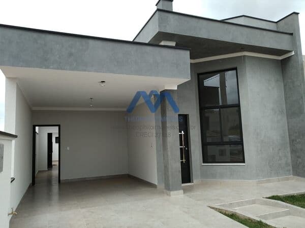 Excelente Casa em Condomínio Novíssima