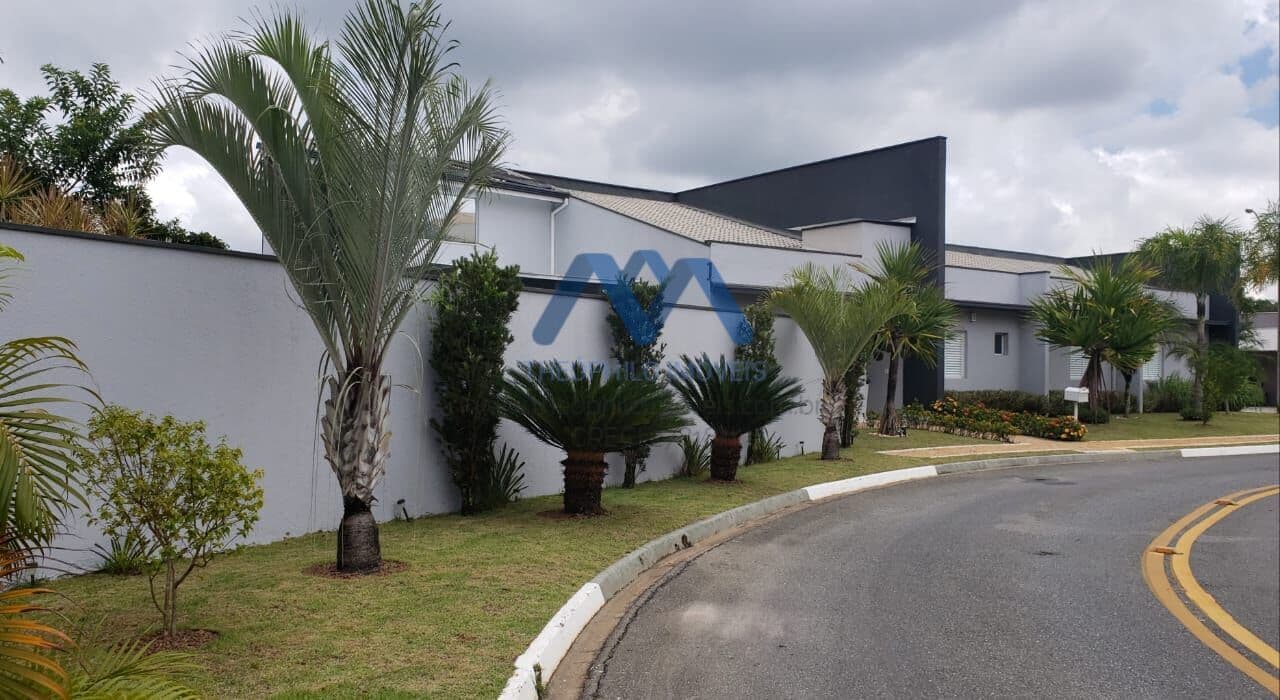 Lindíssima Casa Alto Padrão à Venda