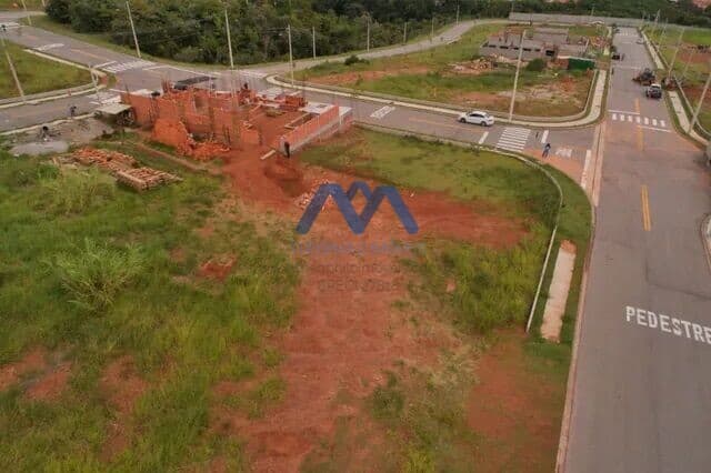 Excelente Terreno em Condomínio à Venda