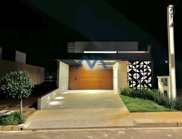 Lindíssima Casa Alto Padrão no Condomínio Villagio Wanel