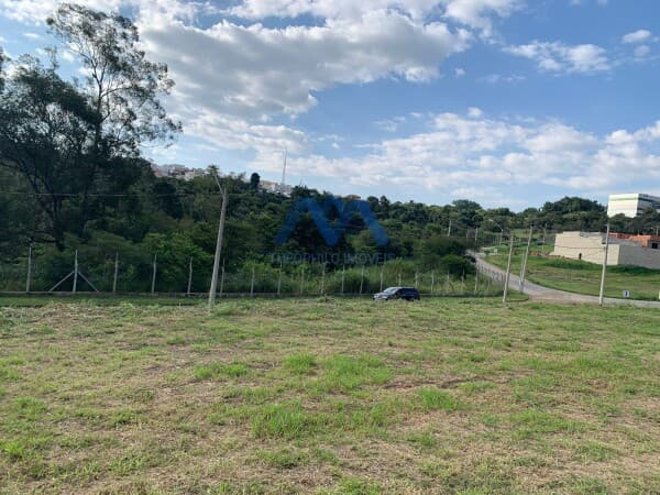 Excelente Terreno à Venda no Condomínio Residencial Jd. Bouganville Sorocaba
