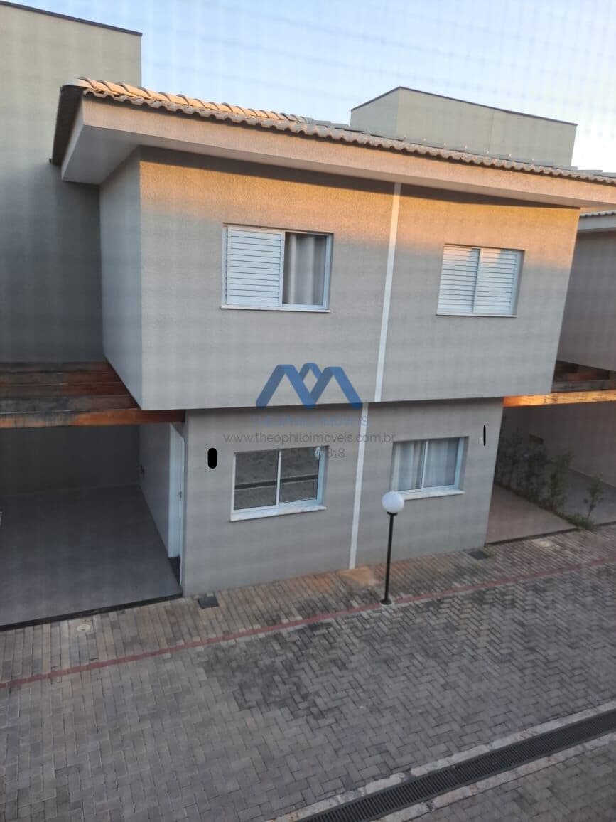 Casa de Condomínio em Sorocaba - Chácaras Reunidas São Jorge