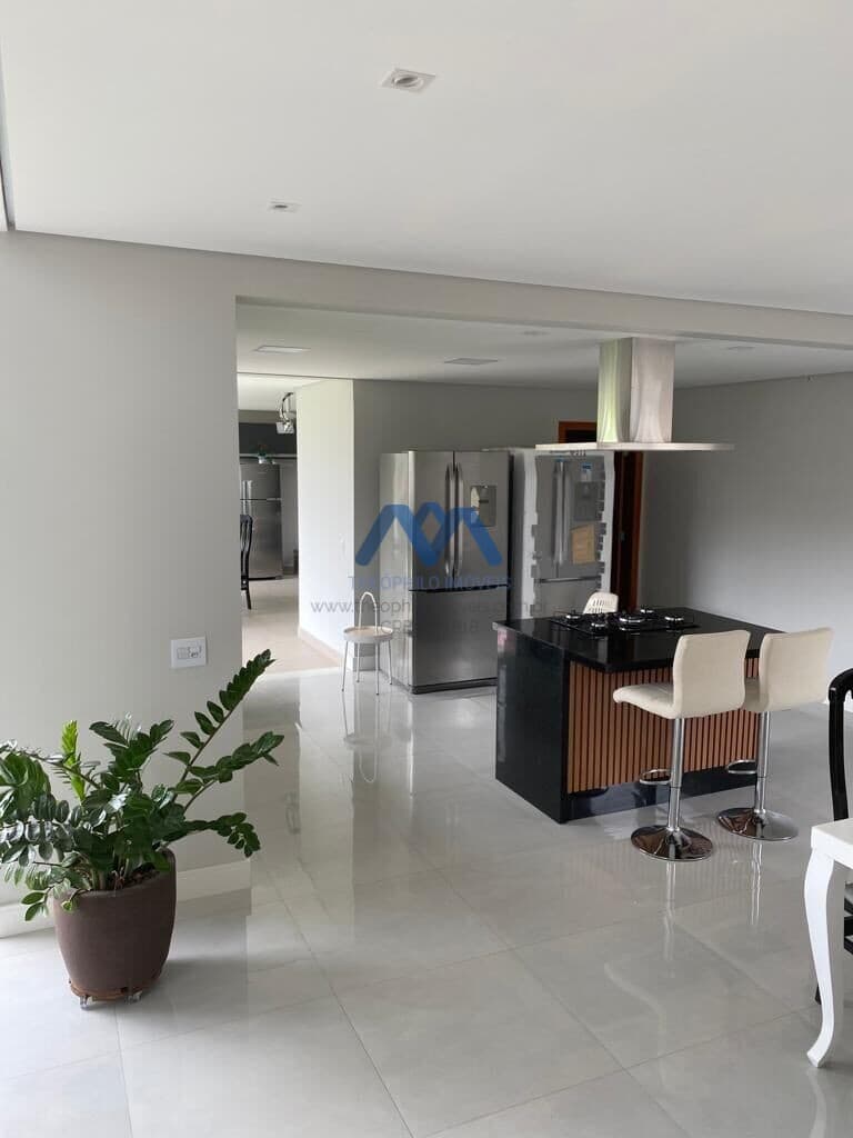 Belíssima Casa Alto Padrão