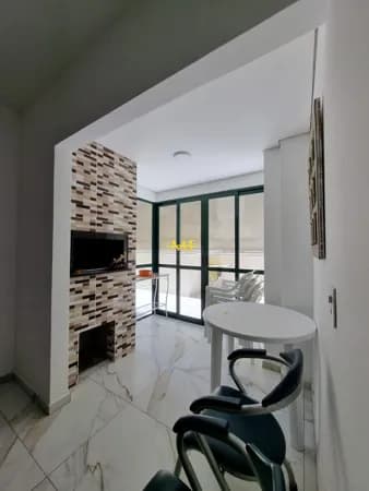 Apartamento em Itapema - Meia Praia
