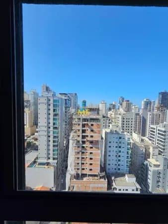 Apartamento em Itapema - Meia Praia