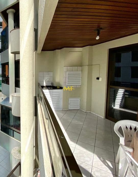 Apartamento em Itapema - Meia Praia