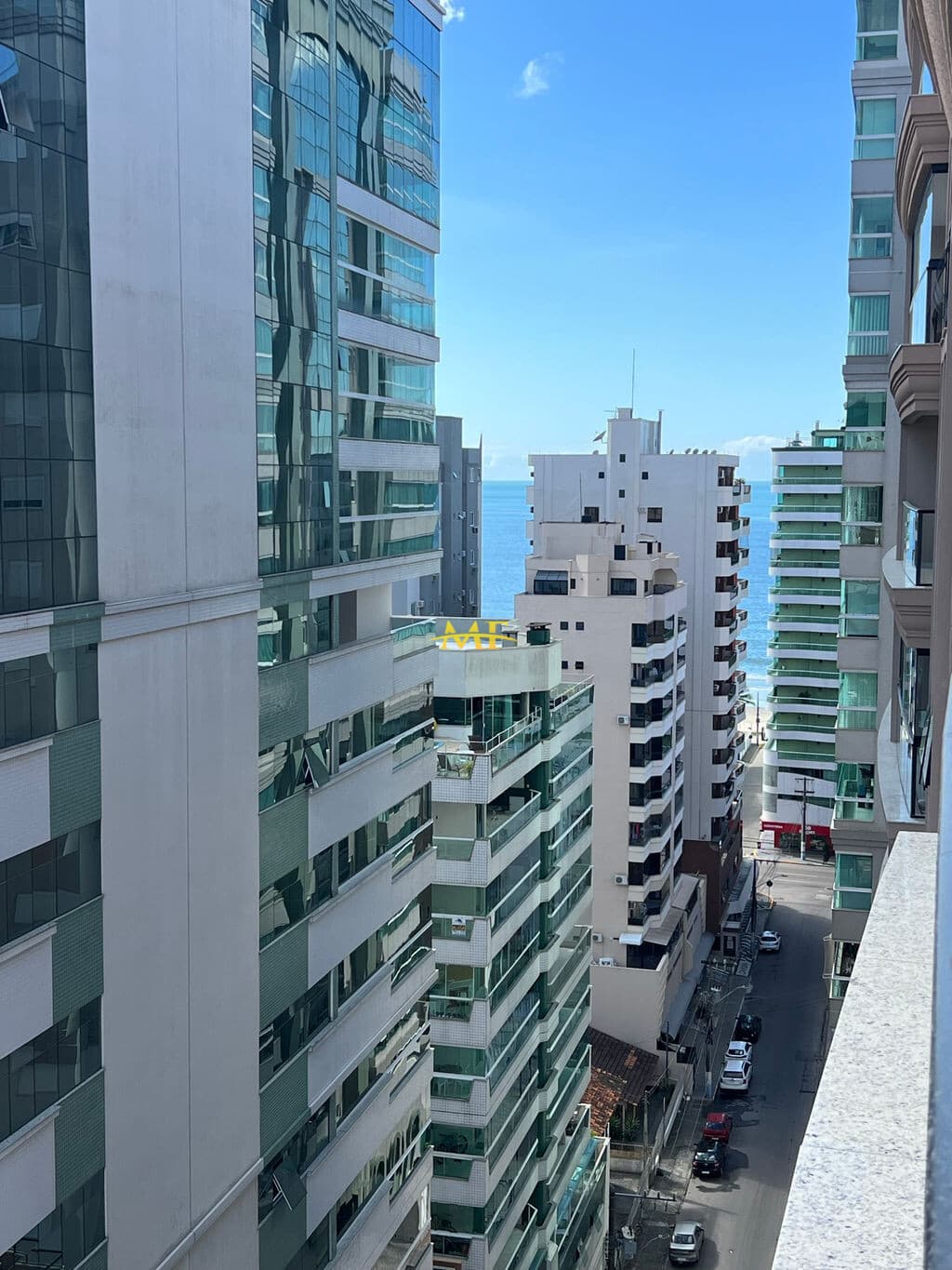 Apartamento em Itapema - Meia Praia