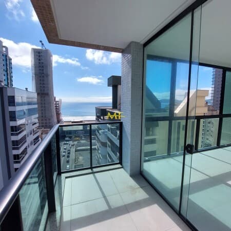 Apartamento Alto Padrão a 260 metros do MAR, em Meia Praia - Itapema/SC.