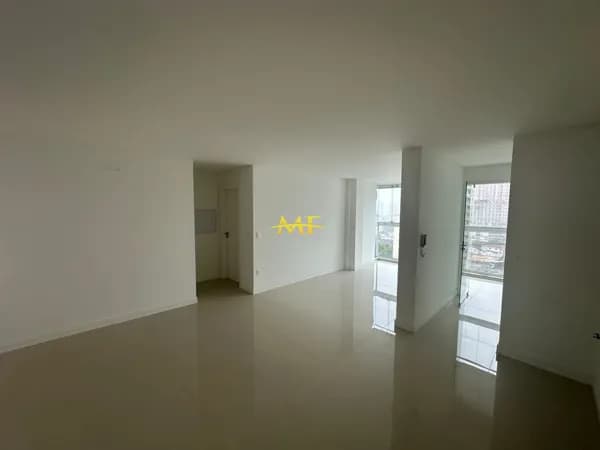 Apartamento em Itapema - Meia Praia