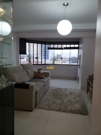 Apartamento Padrão SEMI MOBILIADO