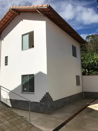 Sobrado em Nova Friburgo - Varginha