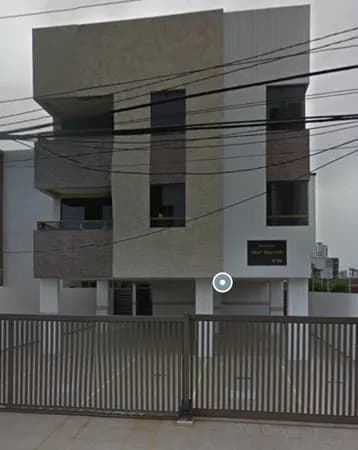 Excelente localização no Bessa ao lado do Parque Parahyba 4, próximo a tudo!!!!