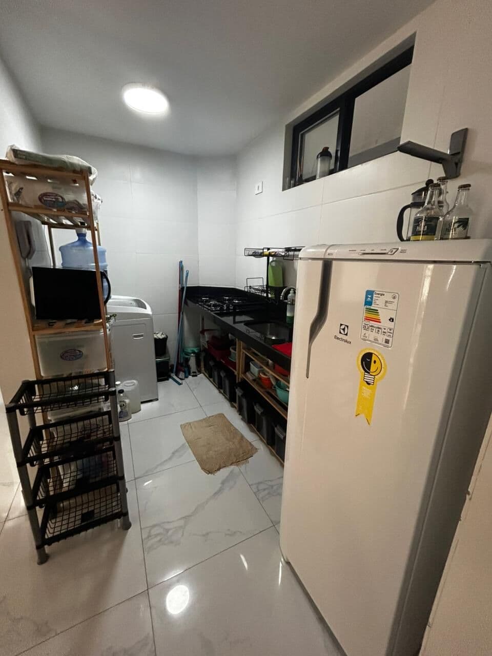 Mobiliado na melhor localização de Intermares!!!!