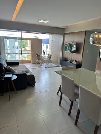 Com 3 quartos a 100 metros do mar de Camboinha!!!