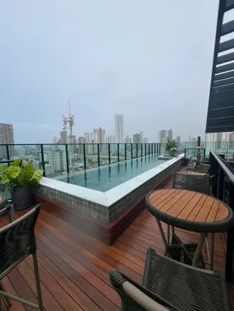 Novo, em excelente localização no Bessa!!!