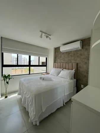 Studio porteira fechada em ótima localização em Intermares!!!!