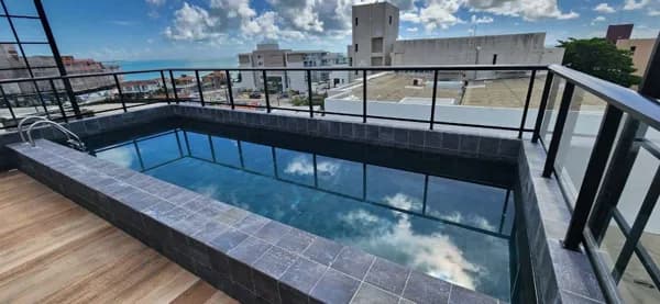Lindo Flat mobiliado, localizado no Jardim Oceania à 200m do mar!!!