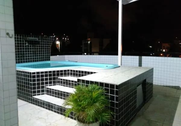 Cobertura linear nos Bancários com piscina privativa!!!
