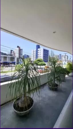 A menos de 400 metros do mar de Intermares!!