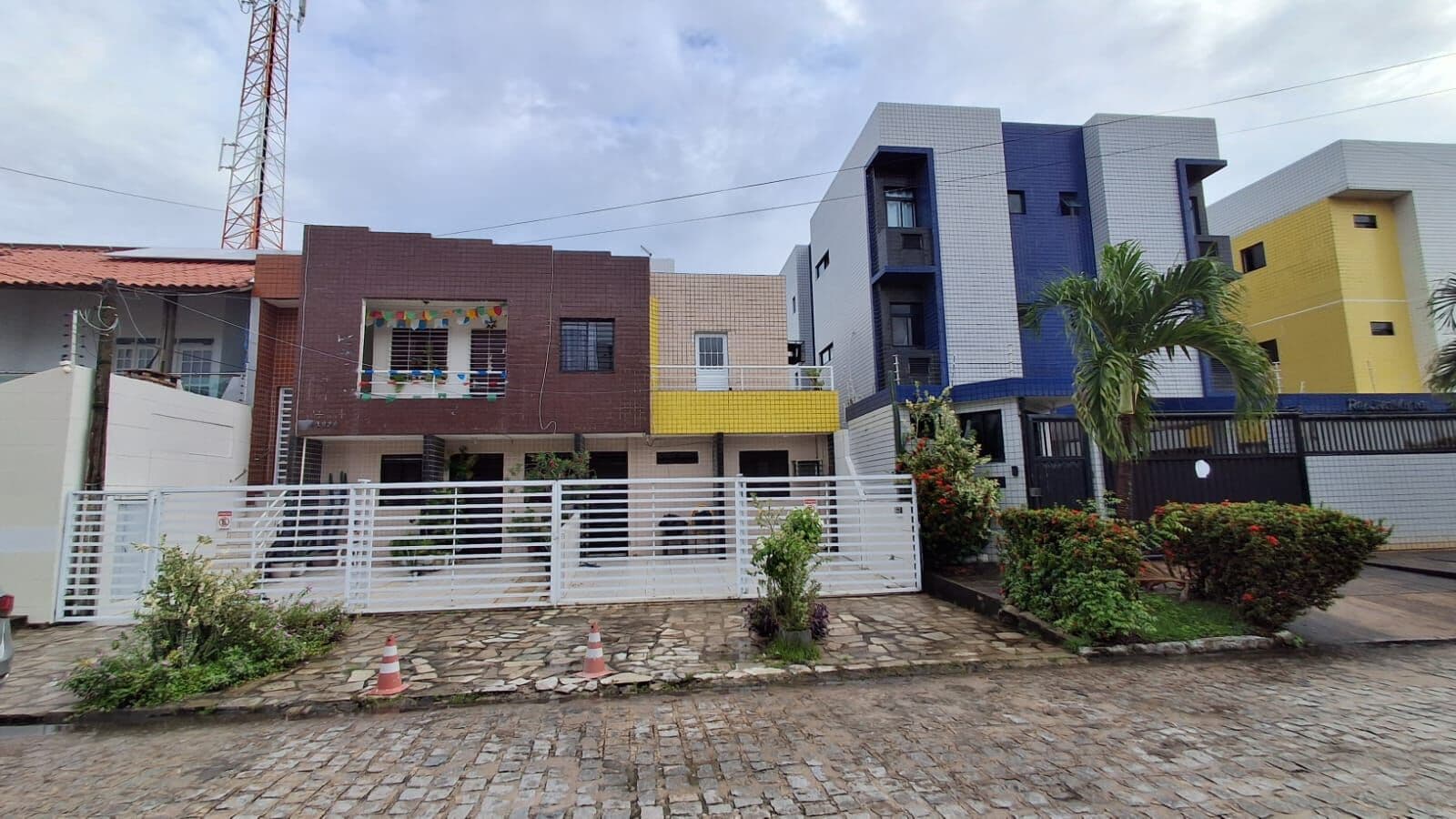 Apartamento mobiliado a 350 metros da beira mar do Bessa!!!