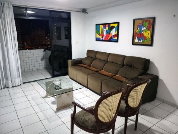 Andar alto, com localização e preço imperdíveis!